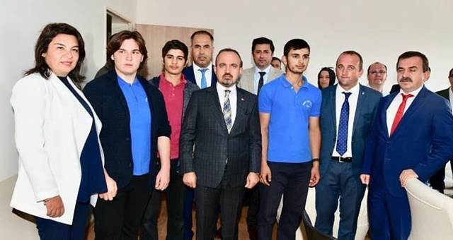 Biga Fen ve Sosyal Projeler Okulu Törenle Açıldı. 6 vekkk