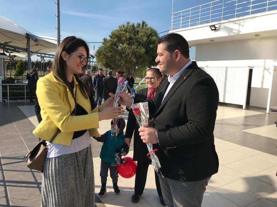 TÜRE ''Bizi Var Eden Kadınlarımız Her zaman Baş Tacımızdır Kıymetlilerimizdir'' 2 eren2