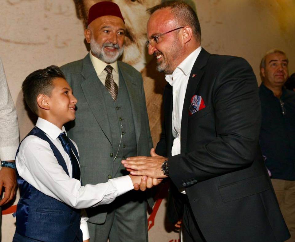 ''AKİF'' Belgeselinin Galası Yoğun Katılım ile Gerçekleştirildi 4 m2