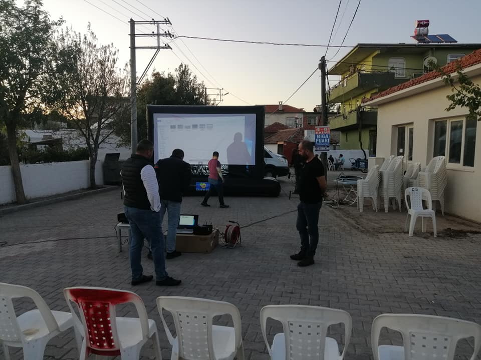 Çıplak Köyü Açık Hava Sokak Sineması Büyük İlgi Gördü 3 u5