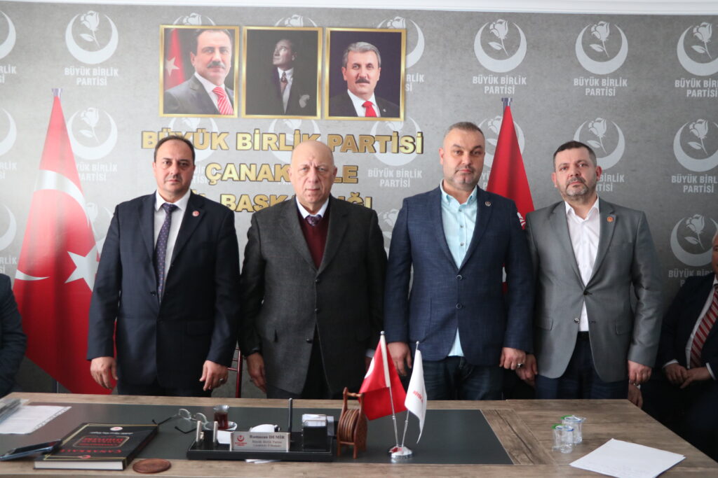 Büyük Birlik Partisi Çanakkale Adayları'nı Tanıttı.. 3 IMG 0089