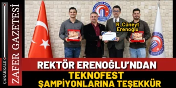 Rektör Erenoğlu TEKNOFEST Şampiyonlarına Teşekkür Belgelerini Takdim Etti