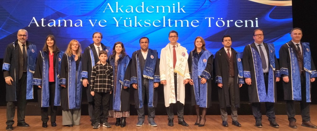 ÇOMÜ’de Bilim ve Emeğin Günü: EN’ler Ödüllerini Aldı 5 IMG 5340